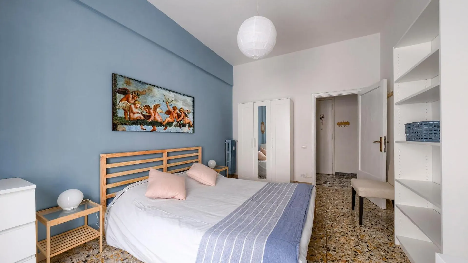 20 Roses Apartment Florenz Italien